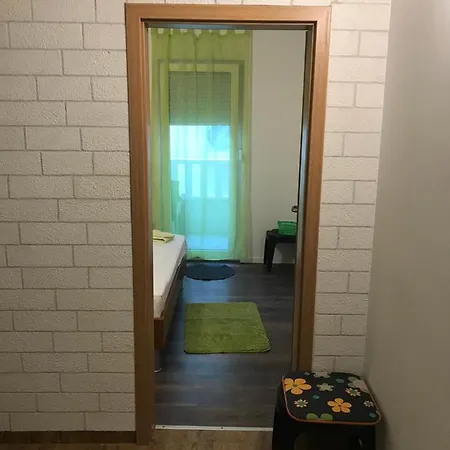Marin, A4 Apartment Dugi Rat